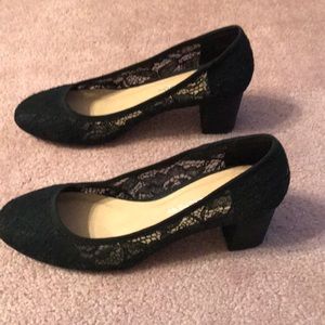 Black lace shoes